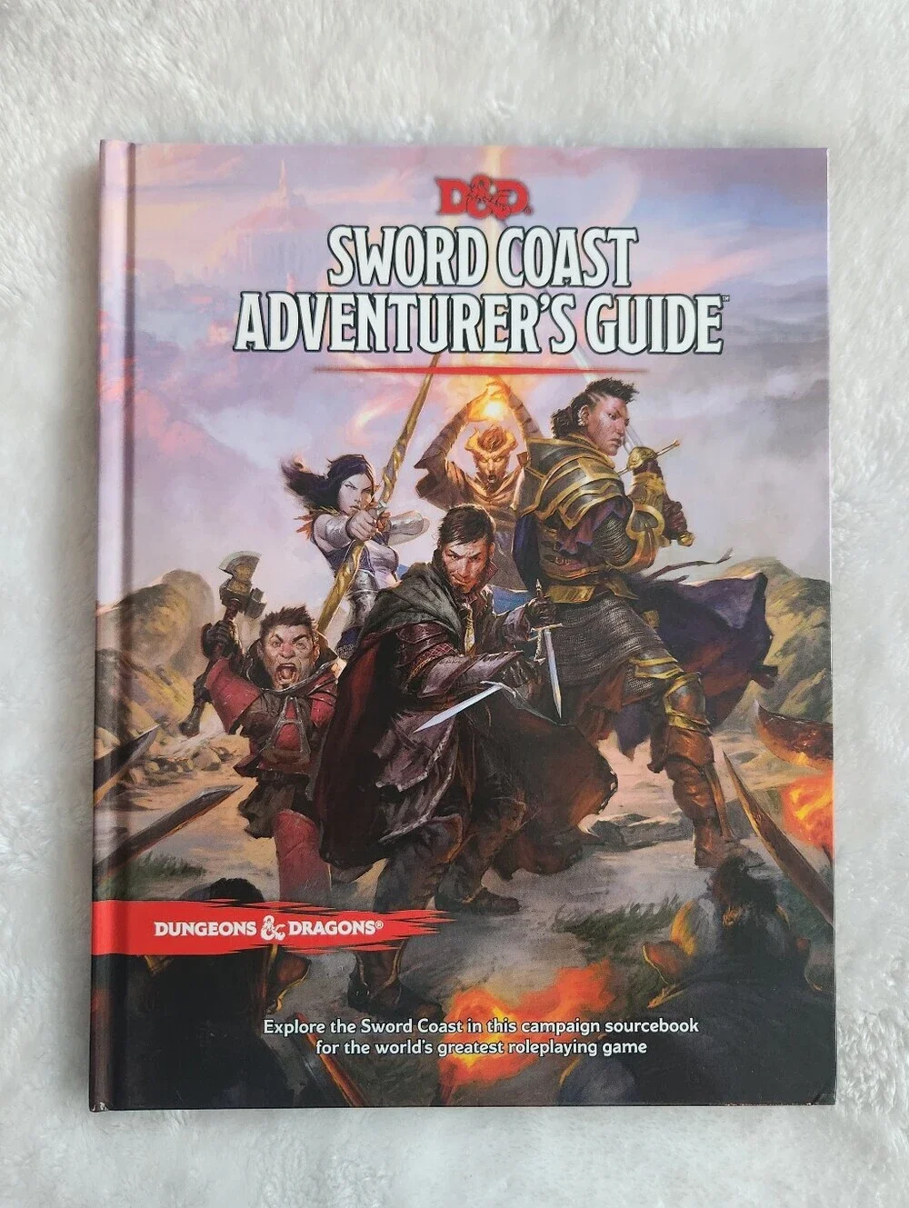 D&D Sword Coast Adventurer’s Guide Hardcover 5E Sourcebook Dungeons And Dragons